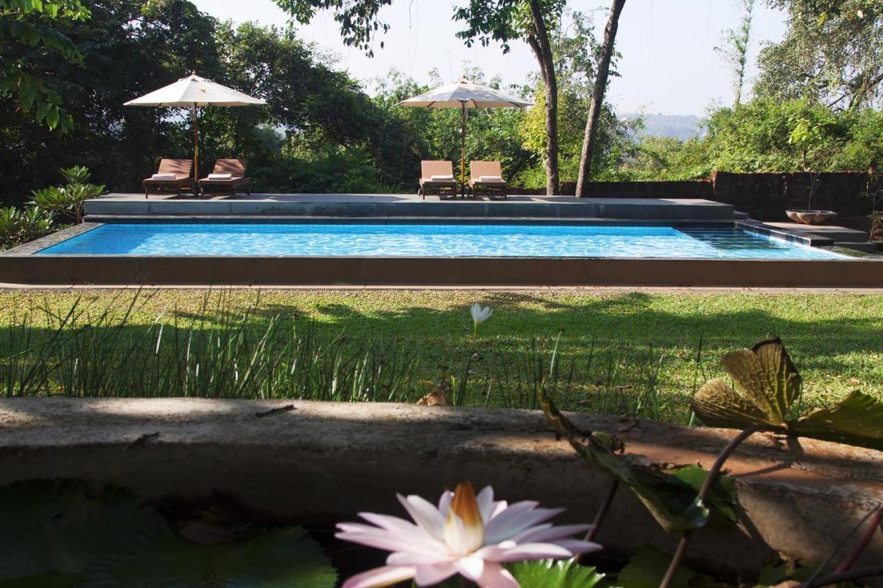 מלון גואה העתיקה The Postcard Velha, Goa מראה חיצוני תמונה